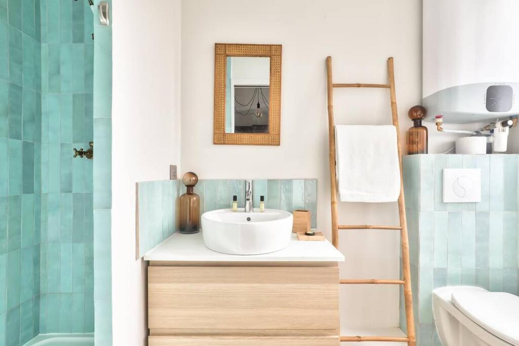 Cozy And Practical Apt In The 10Th Arrondissement Paris Exterior foto